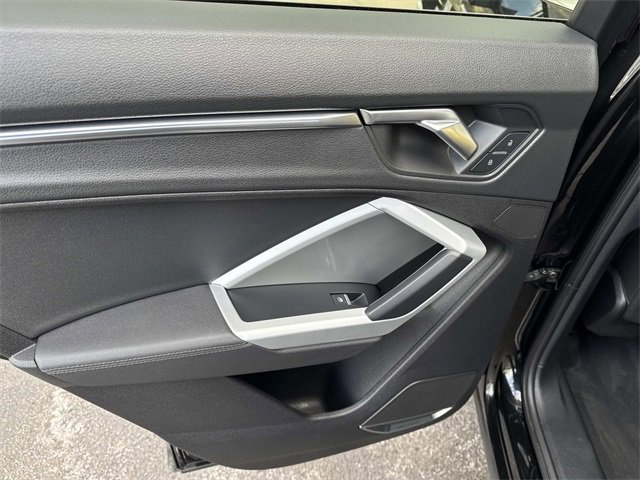 Used 2021 Audi Q3 2.0T Premium Plus image 10