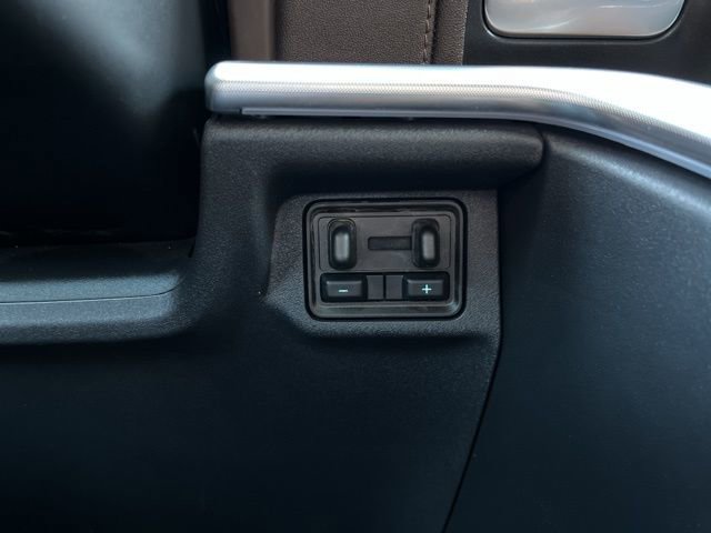 Used 2025 Ford Expedition King Ranch image 33