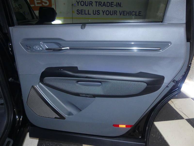 Used 2024 Kia EV9 GT-Line AWD/4WD image 38