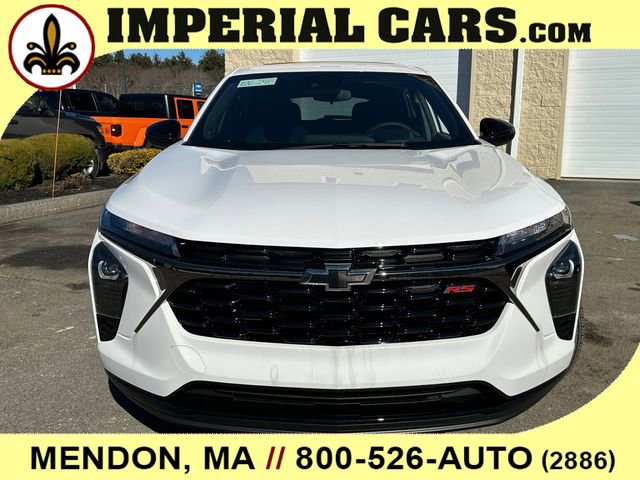 New 2026 Chevrolet Trax RS w/ Sunroof Package image 4