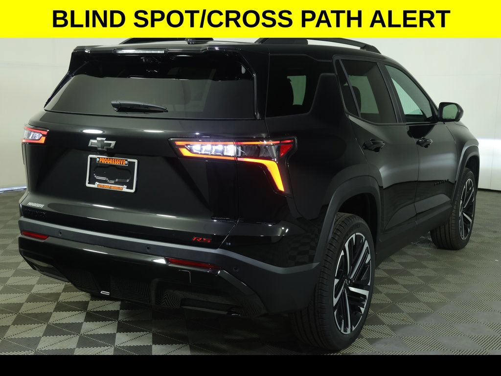 New 2026 Chevrolet Equinox RS w/ Convenience Package III FWD image 8