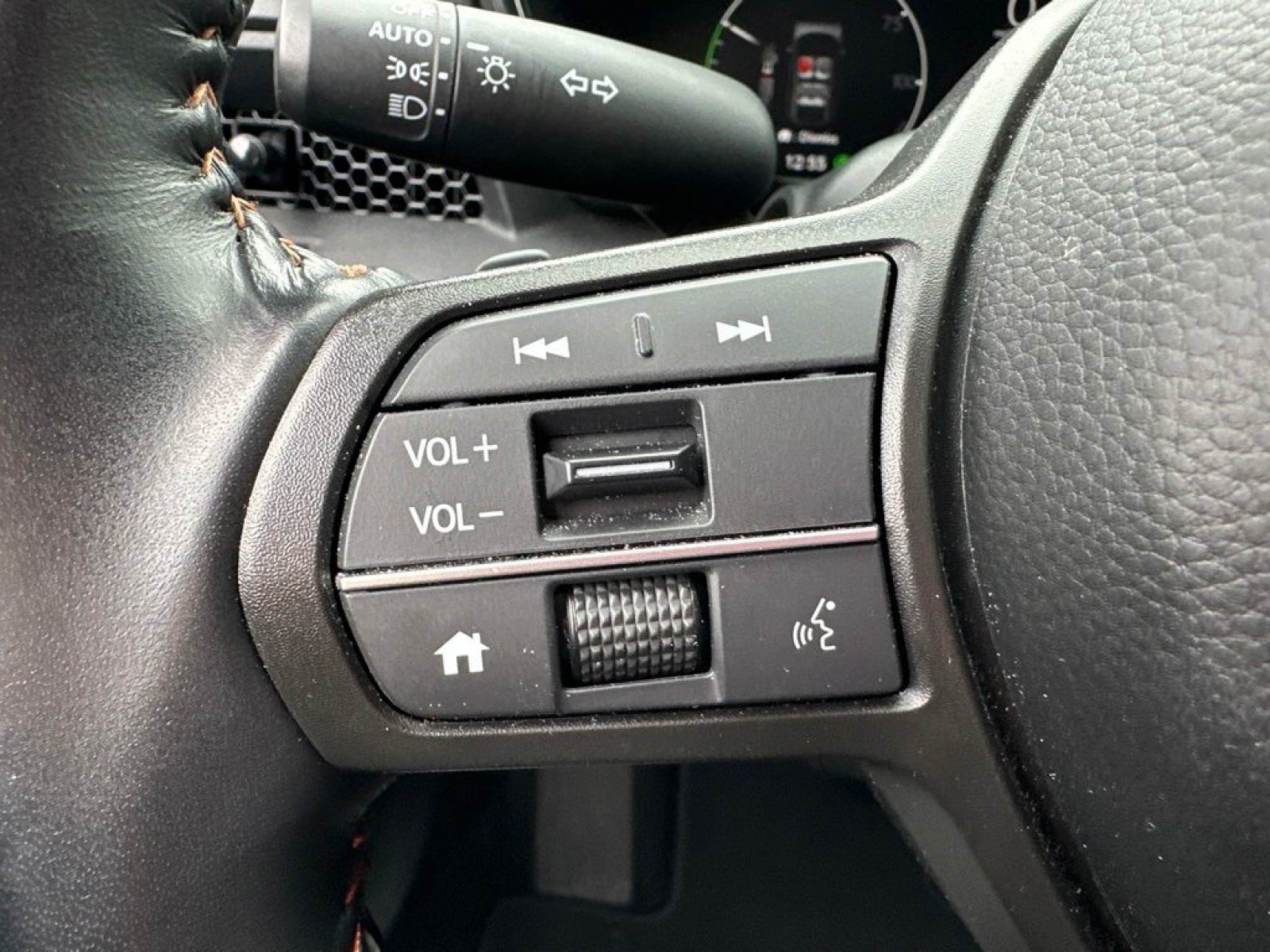 Used 2026 Honda CR-V Sport image 10