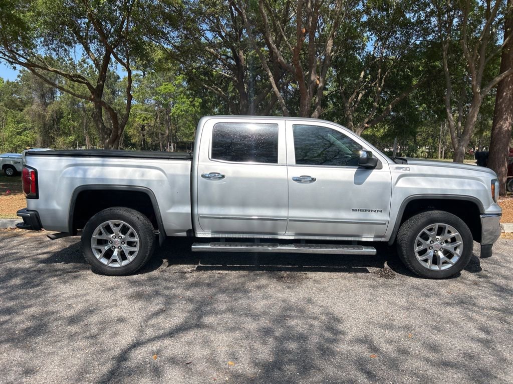 Used 2018 GMC Sierra 1500 SLT w/ SLT Premium Package image 5