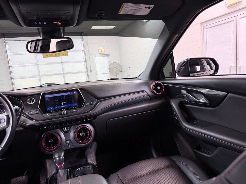 Used 2022 Chevrolet Blazer RS FWD image 30