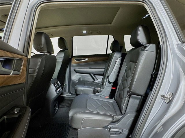 New 2026 Volkswagen Atlas SE image 12