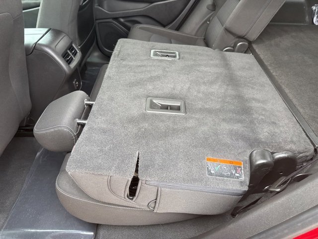 Used 2023 GMC Terrain SLE w/ Driver Convenience Package image 38