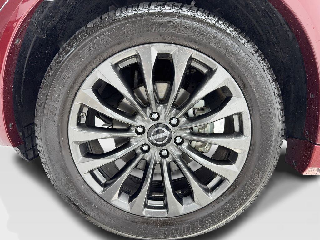 Used 2024 Nissan Armada Platinum w/ Captain's Chairs Package image 53