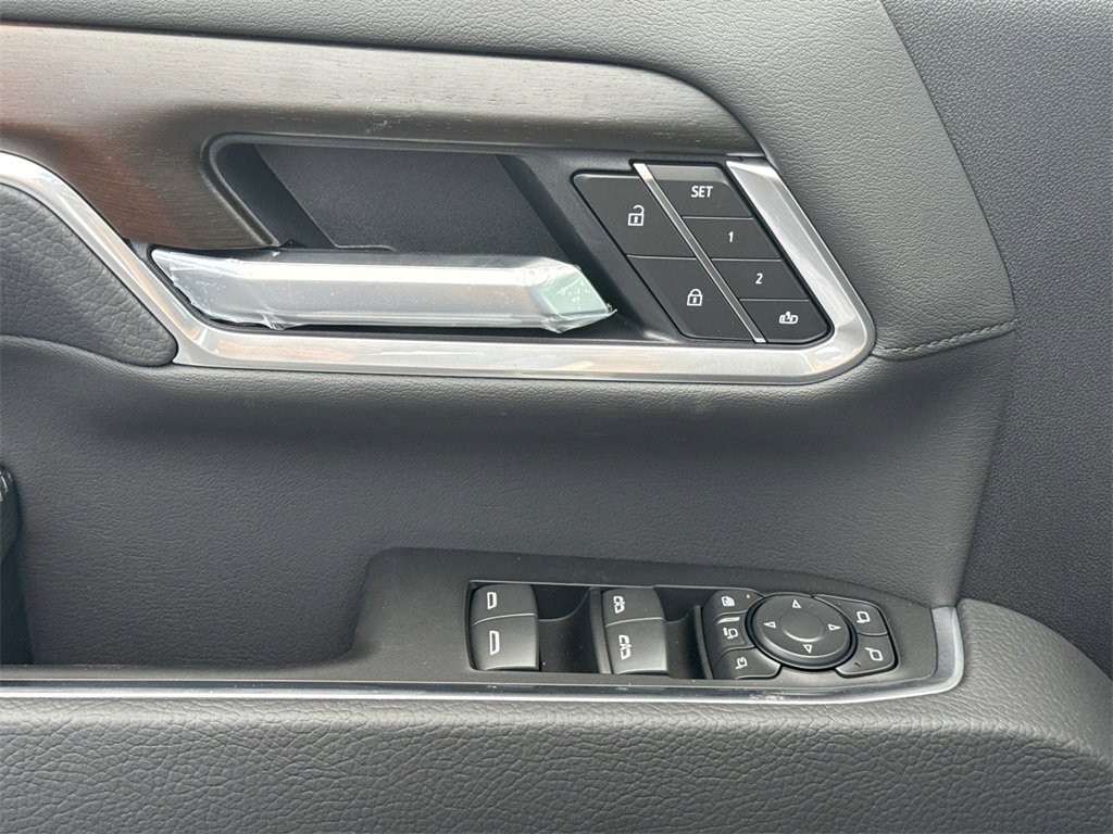 New 2026 GMC Sierra 2500 Denali w/ Denali Reserve Package image 15