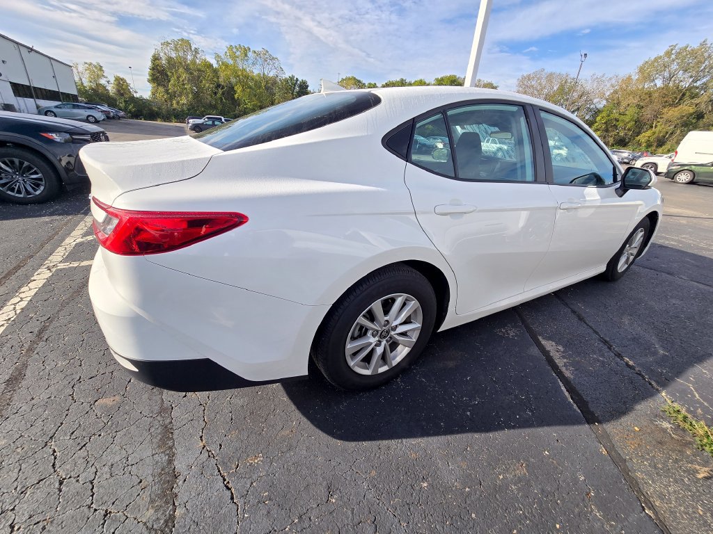 Certified 2025 Toyota Camry LE FWD image 9