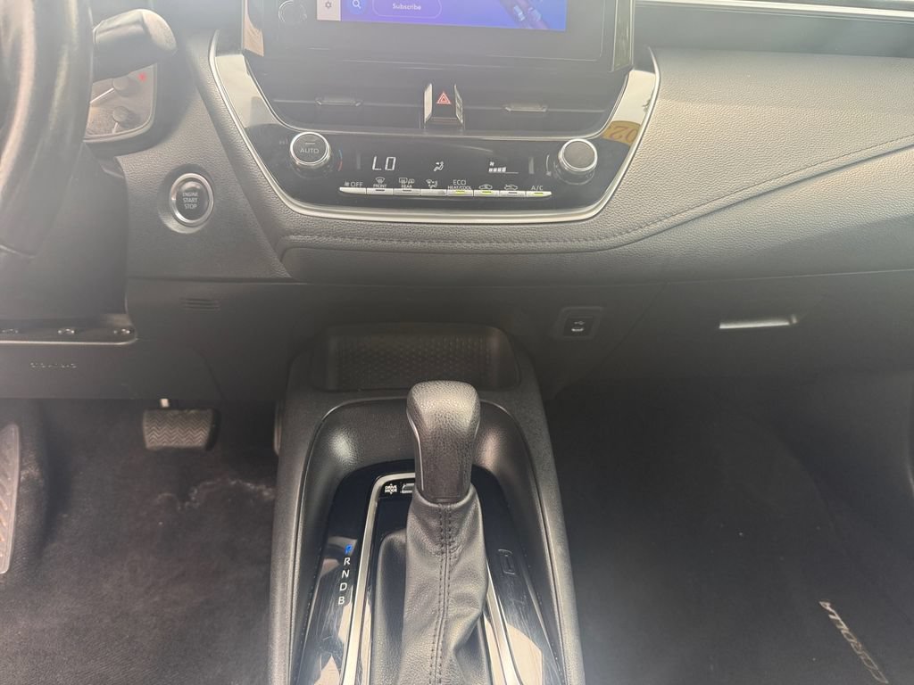 Used 2023 Toyota Corolla SE w/ Carpet Mat Package (TMS) FWD image 15