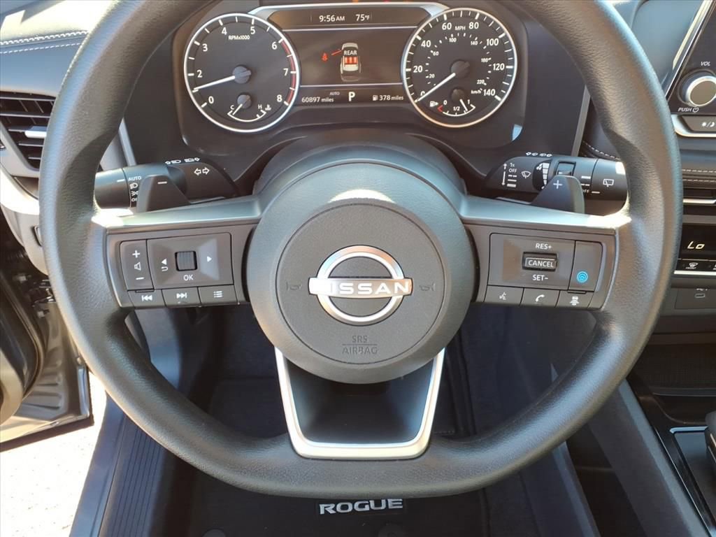 Used 2024 Nissan Rogue SV image 18