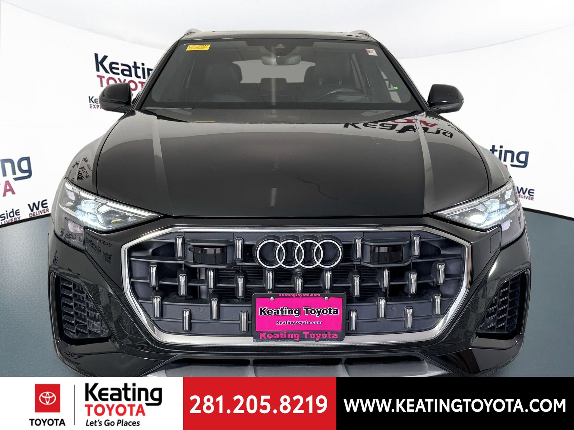 Used 2024 Audi Q8 Prestige w/ Prestige Package image 10