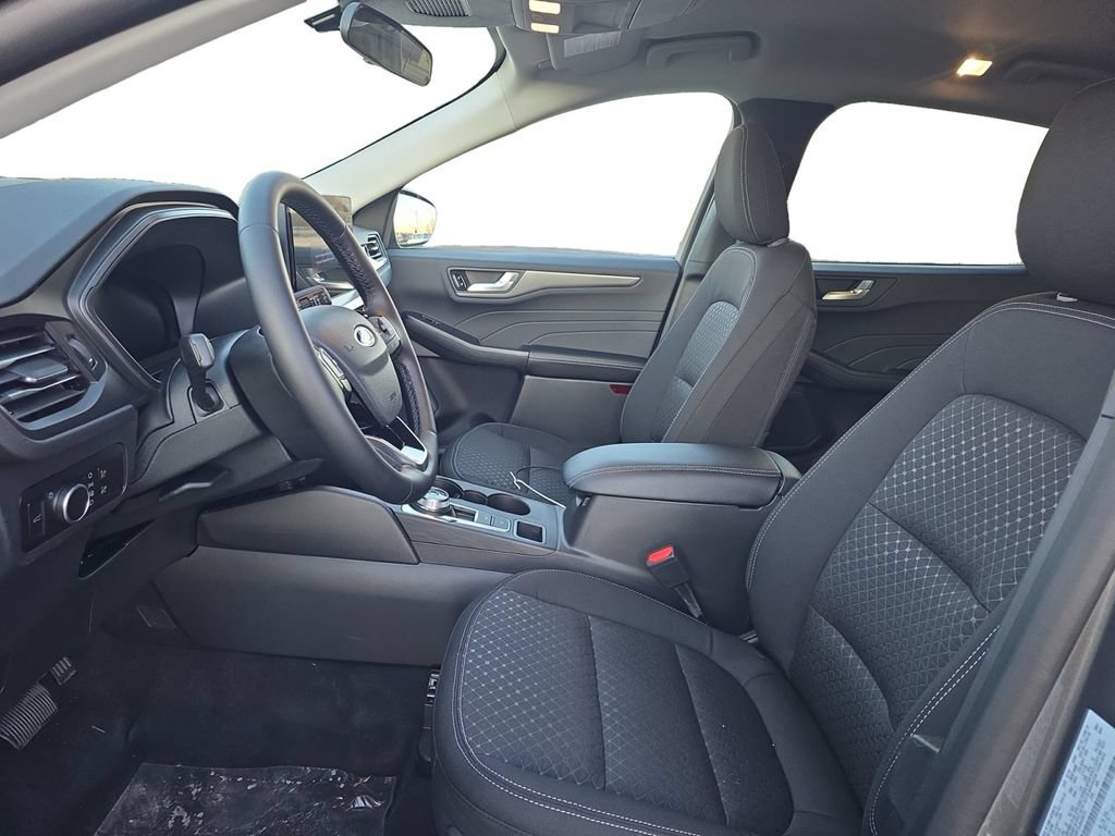New 2026 Ford Escape Active w/ Active Premium Tech Pack AWD/4WD image 9