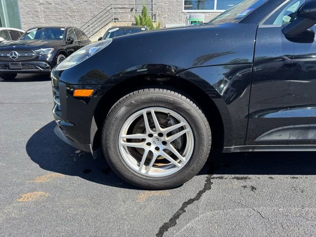Used 2019 Porsche Macan AWD/4WD image 9