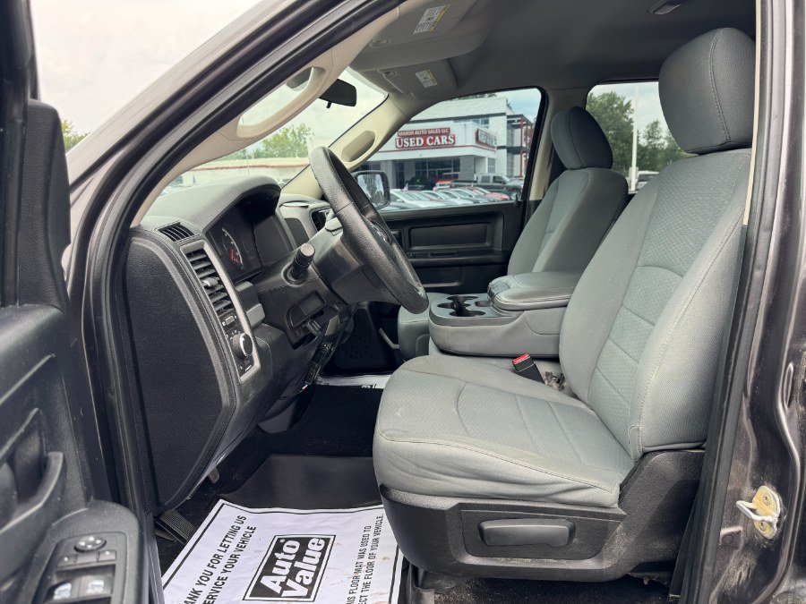 Used 2014 RAM 1500 ST w/ SXT Appearance Group AWD/4WD image 15