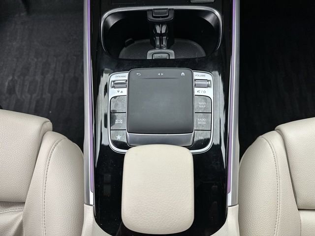 Used 2023 Mercedes-Benz GLB 250 4MATIC image 19
