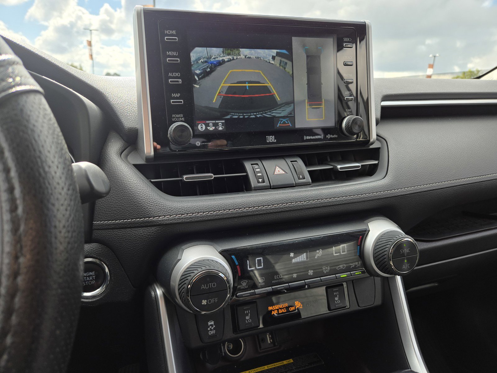 Used 2019 Toyota RAV4 Limited image 21