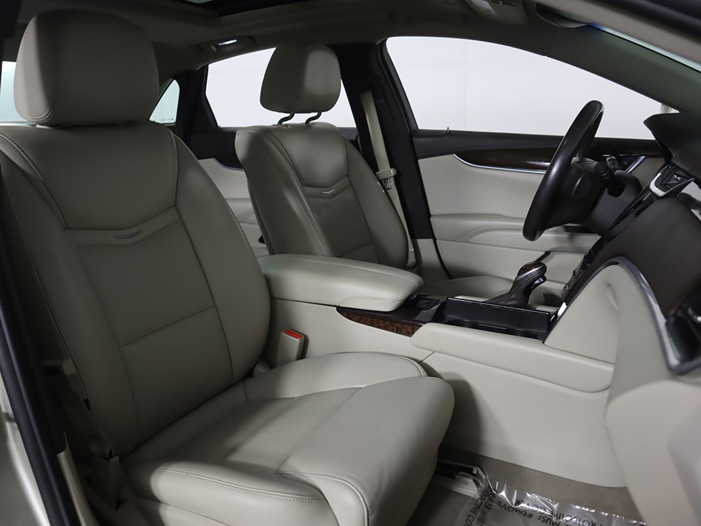 Used 2016 Cadillac XTS Luxury w/ Driver Awareness Package image 33