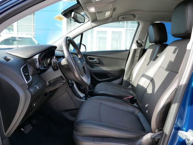 Used 2020 Chevrolet Trax LT w/ Driver Confidence Package image 7