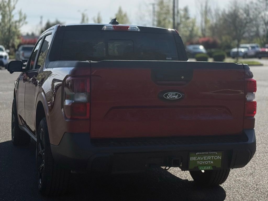 Used 2025 Ford Maverick Lariat w/ Black Appearance Package image 3