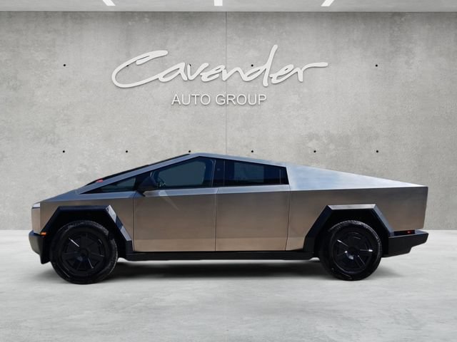 Used 2025 Tesla Cybertruck AWD Crew Cab image 14