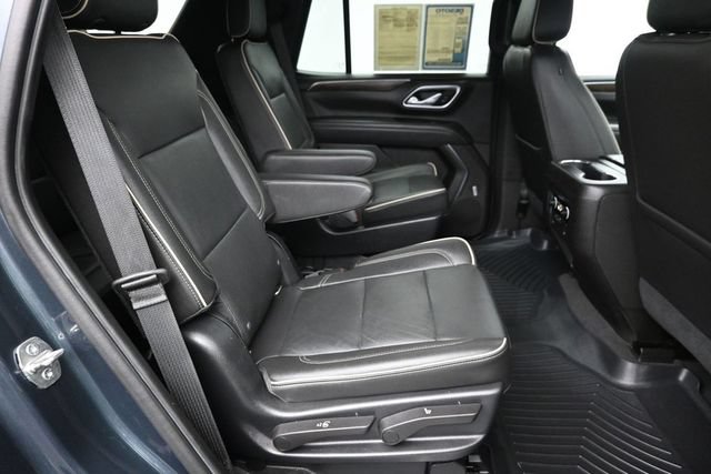 Used 2021 Chevrolet Tahoe Premier w/ Premium Package RWD image 14