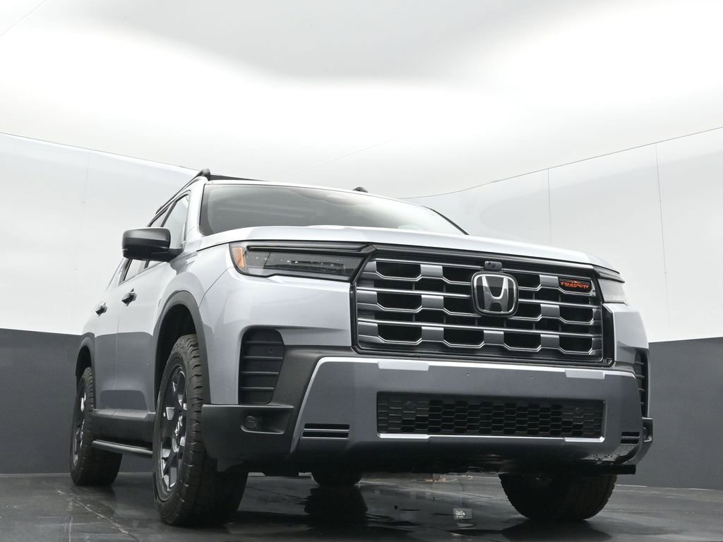New 2026 Honda Pilot TrailSport image 5