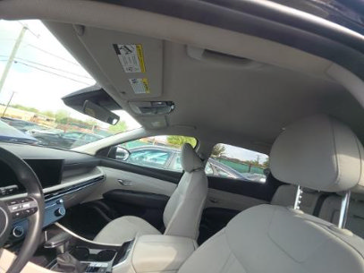 Used 2025 Hyundai Tucson SEL FWD image 17