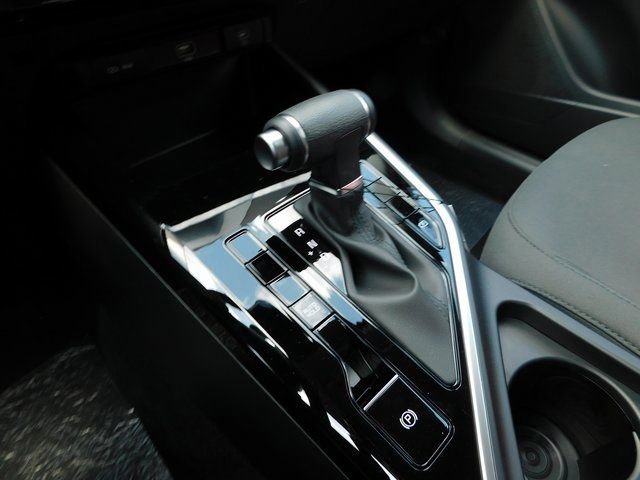 Used 2025 Kia Niro LX image 25