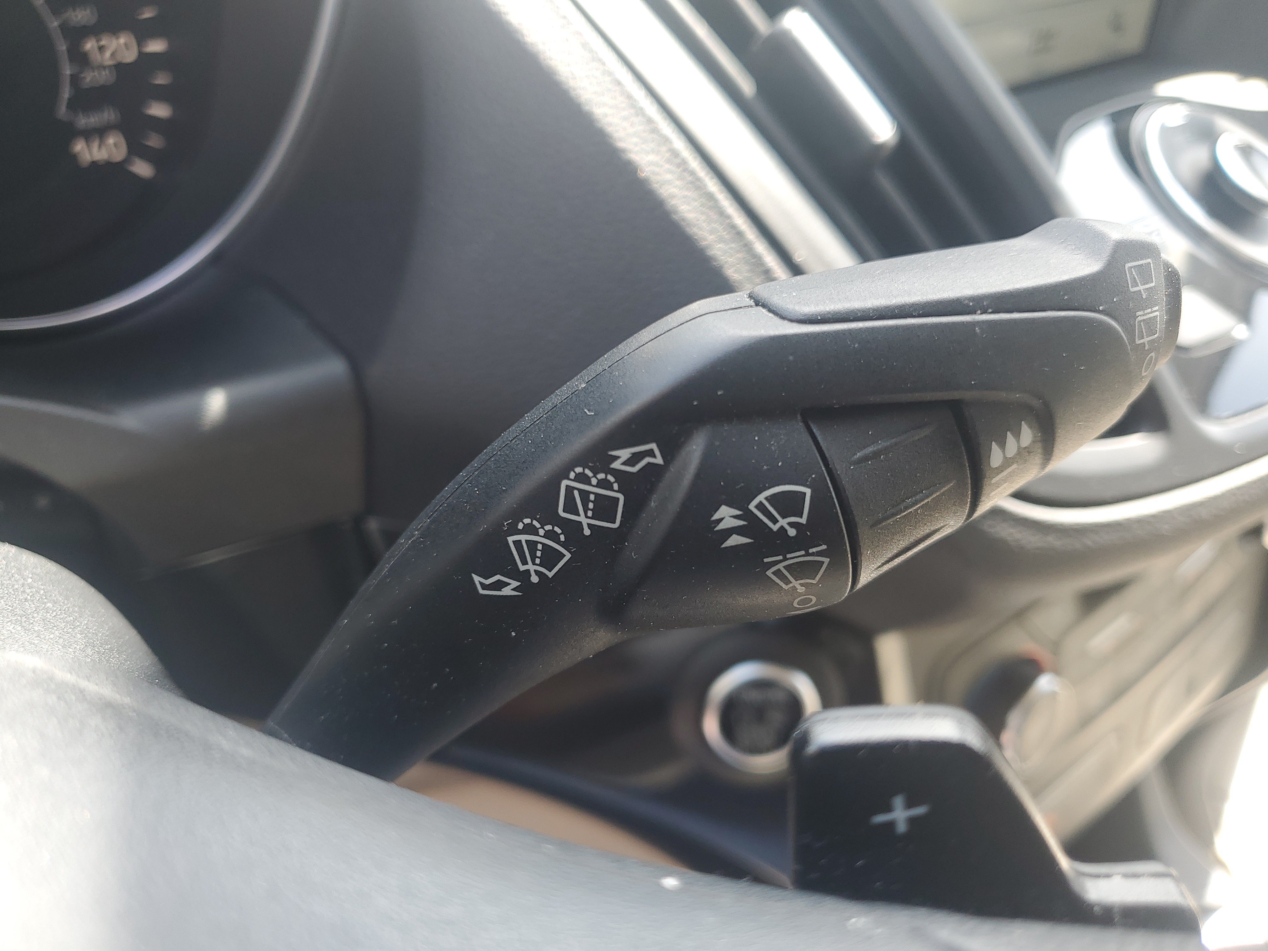 Used 2017 Ford Escape Titanium FWD image 15