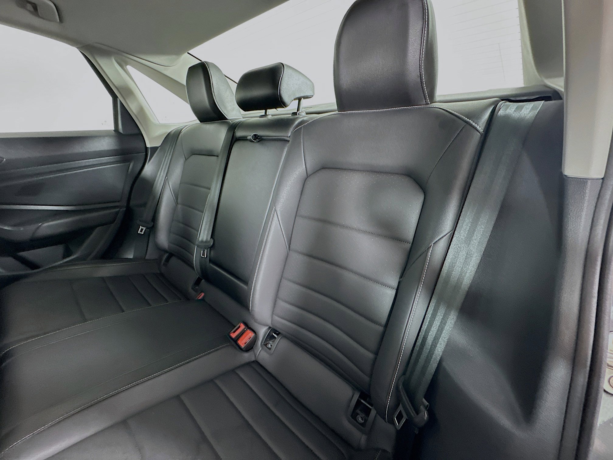 Used 2024 Volkswagen Jetta SE image 22