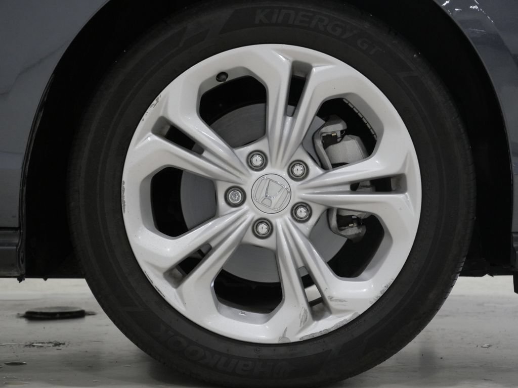 Used 2024 Honda Accord LX image 9