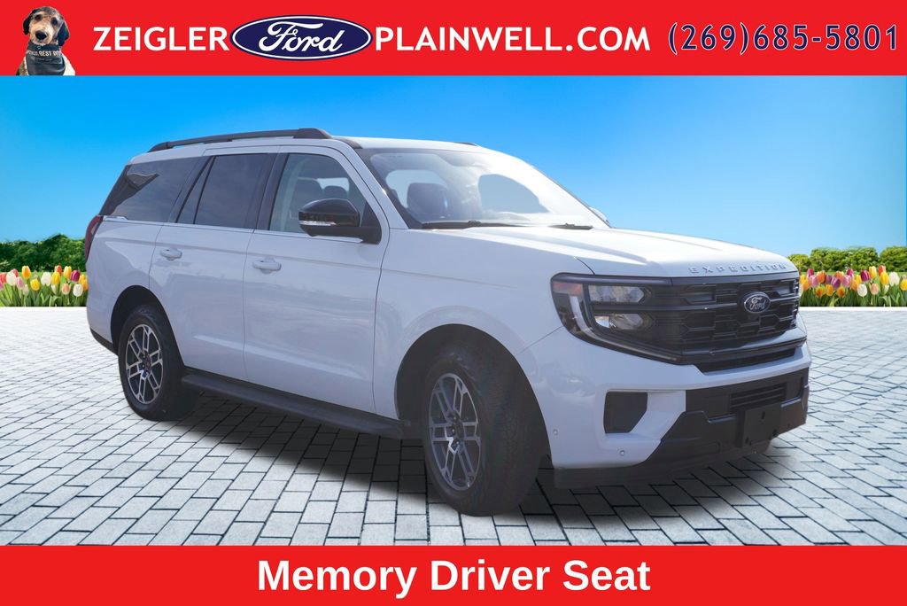 Used 2025 Ford Expedition Active AWD/4WD image 7