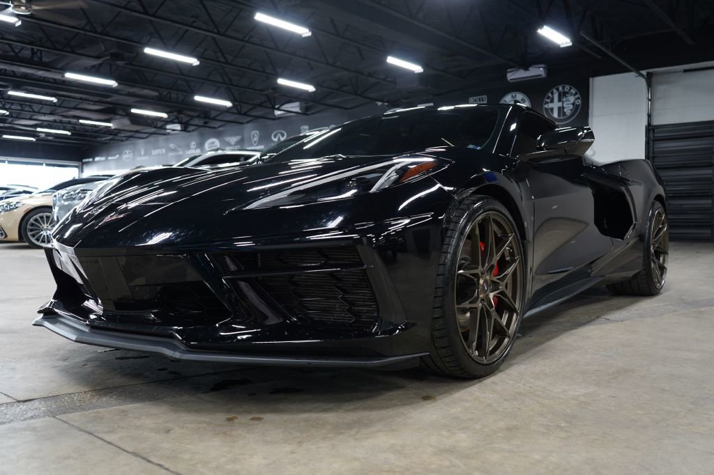 Used 2022 Chevrolet Corvette Stingray Convertible w/ Z51 Performance Package RWD image 1
