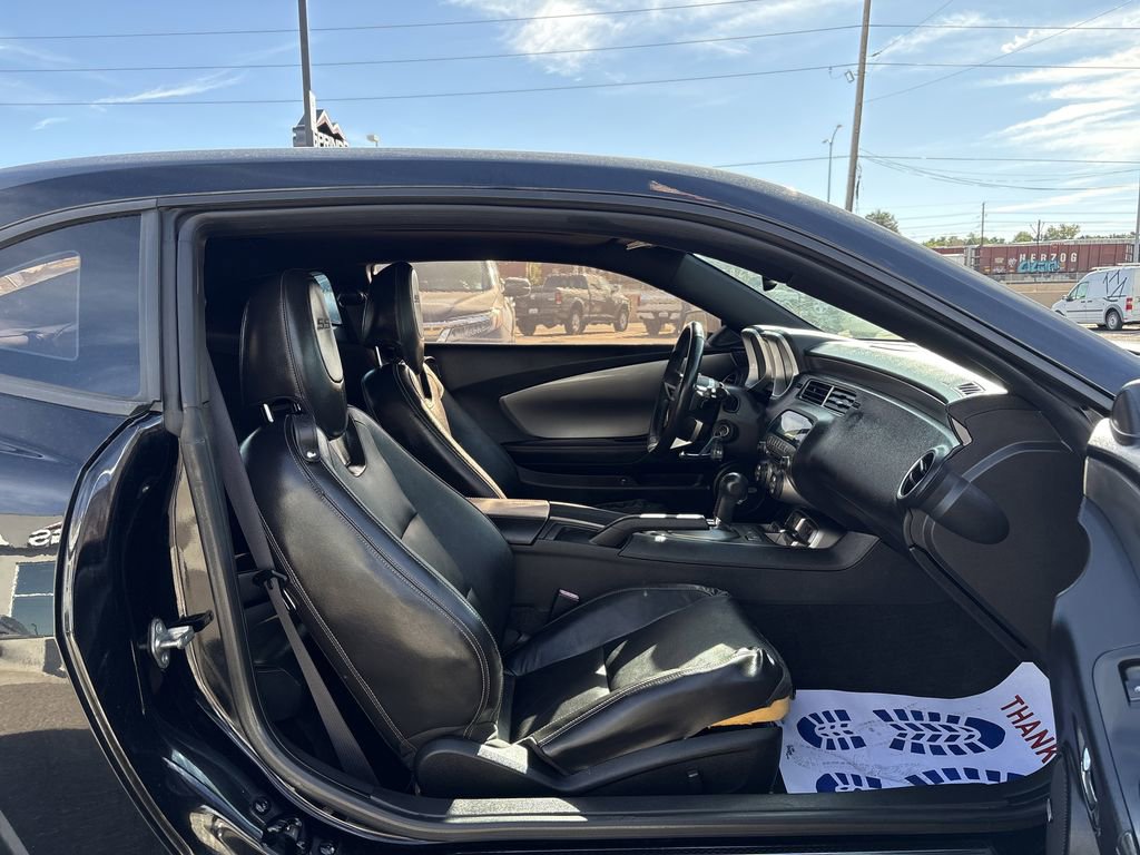 Used 2010 Chevrolet Camaro SS w/ RS Package image 28