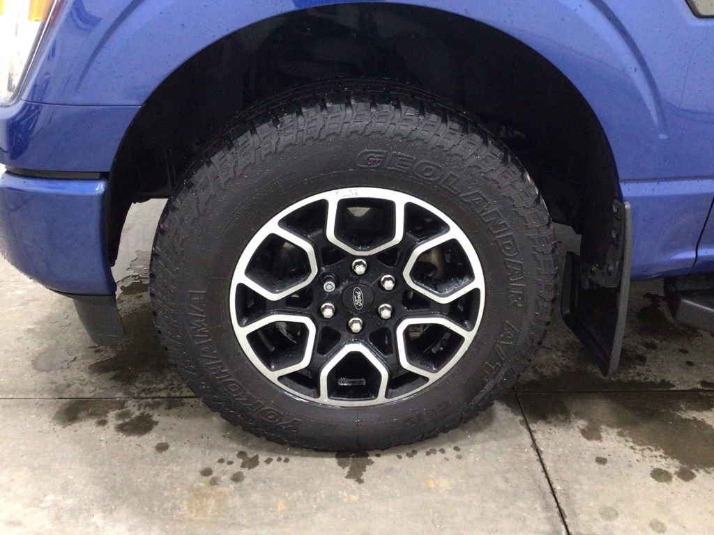 Used 2022 Ford F150 XLT w/ Equipment Group 301A Mid image 8