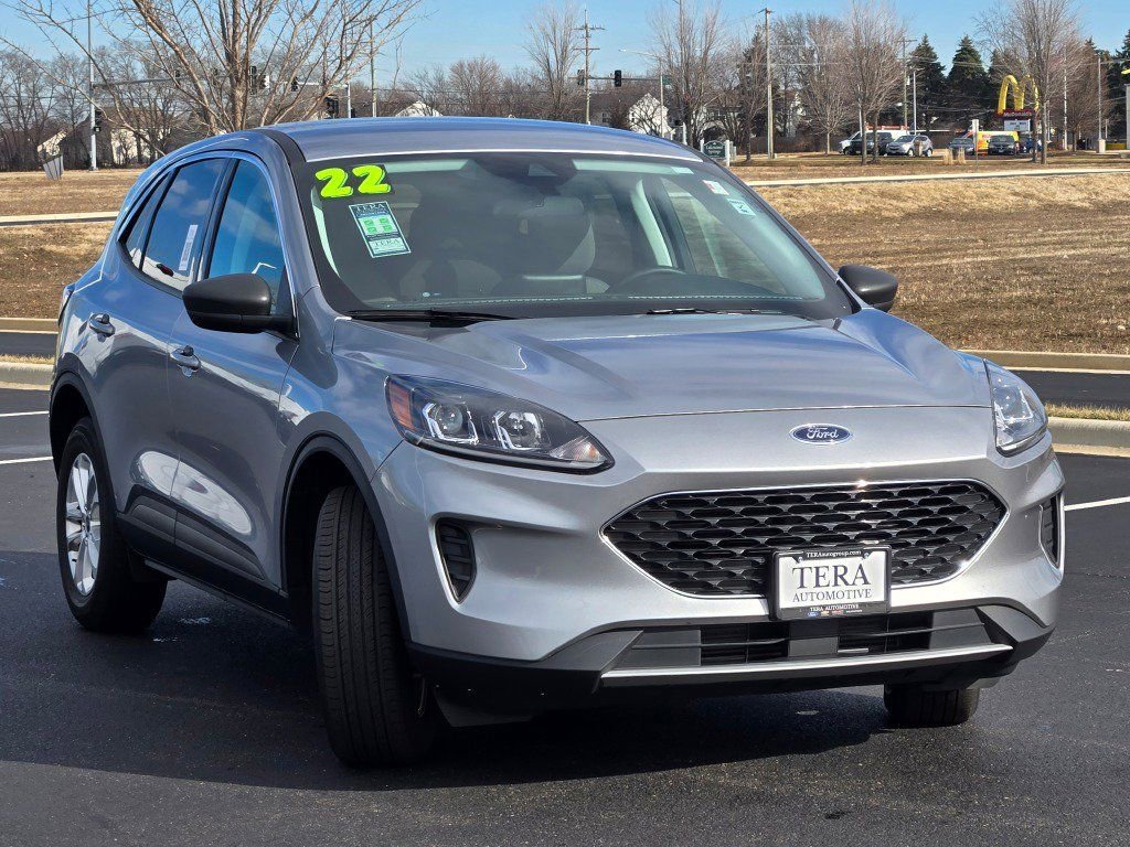 Certified 2022 Ford Escape SE w/ Convenience Package AWD/4WD image 3