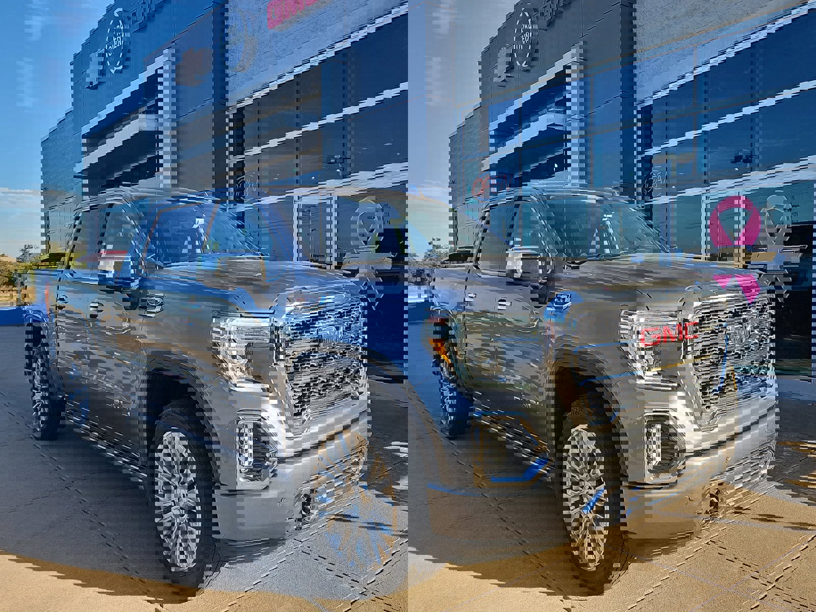 Used 2021 GMC Sierra 1500 Denali w/ Denali Ultimate Package image 1