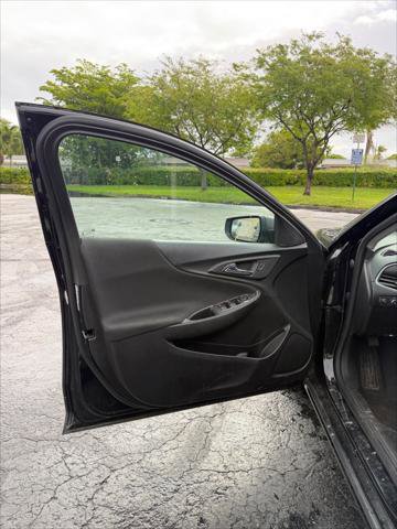 Used 2022 Chevrolet Malibu LS image 20