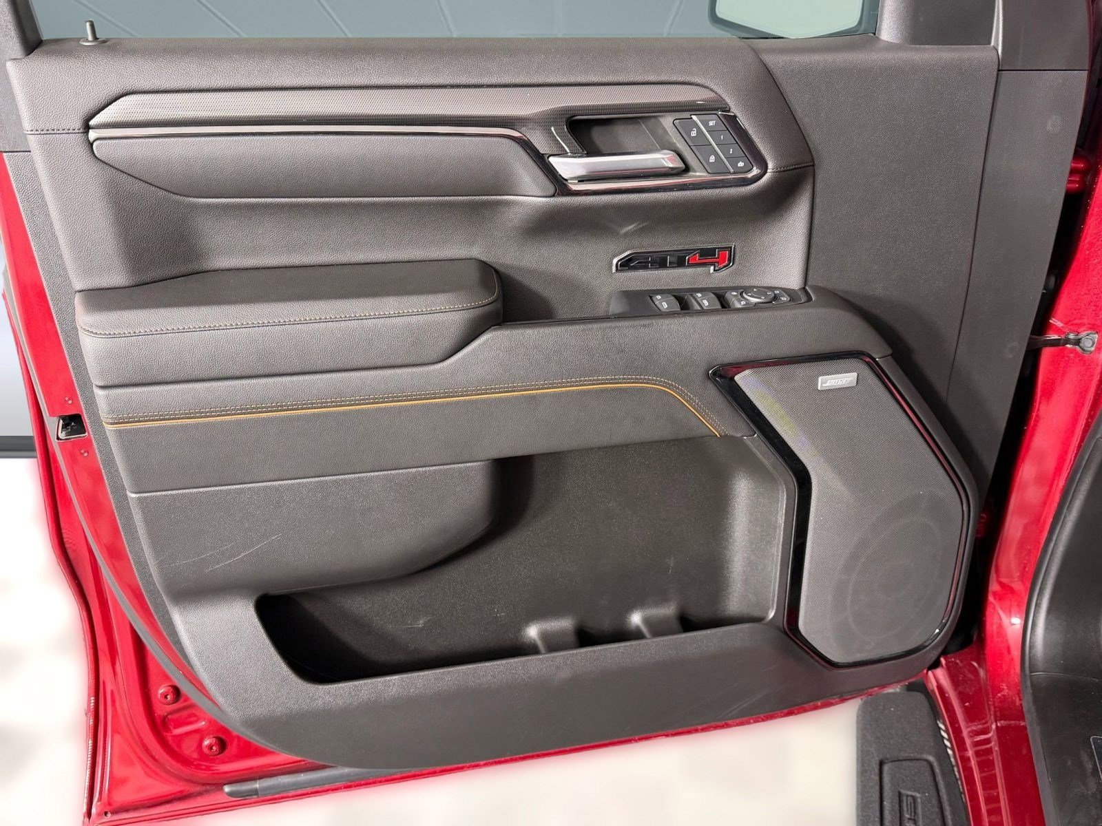 Used 2022 GMC Sierra 1500 AT4 w/ AT4 Premium Package image 11