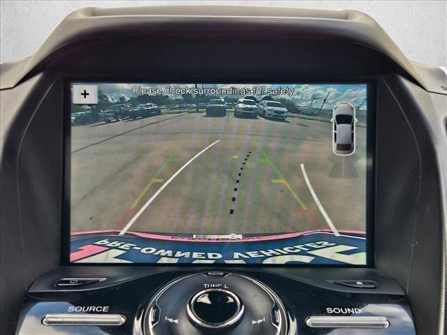 Used 2017 Ford Escape Titanium FWD image 11