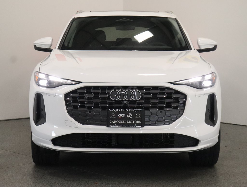 Used 2025 Audi Q5 Premium w/ Convenience Package AWD/4WD image 7
