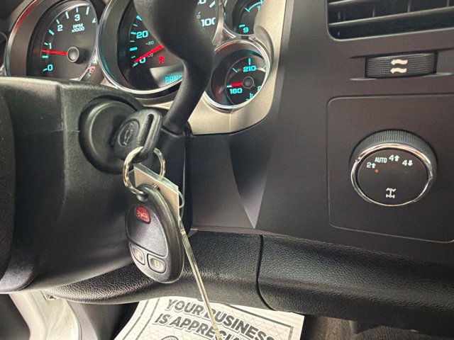 Used 2013 Chevrolet Silverado 1500 LT w/ All-Star Edition AWD/4WD image 7