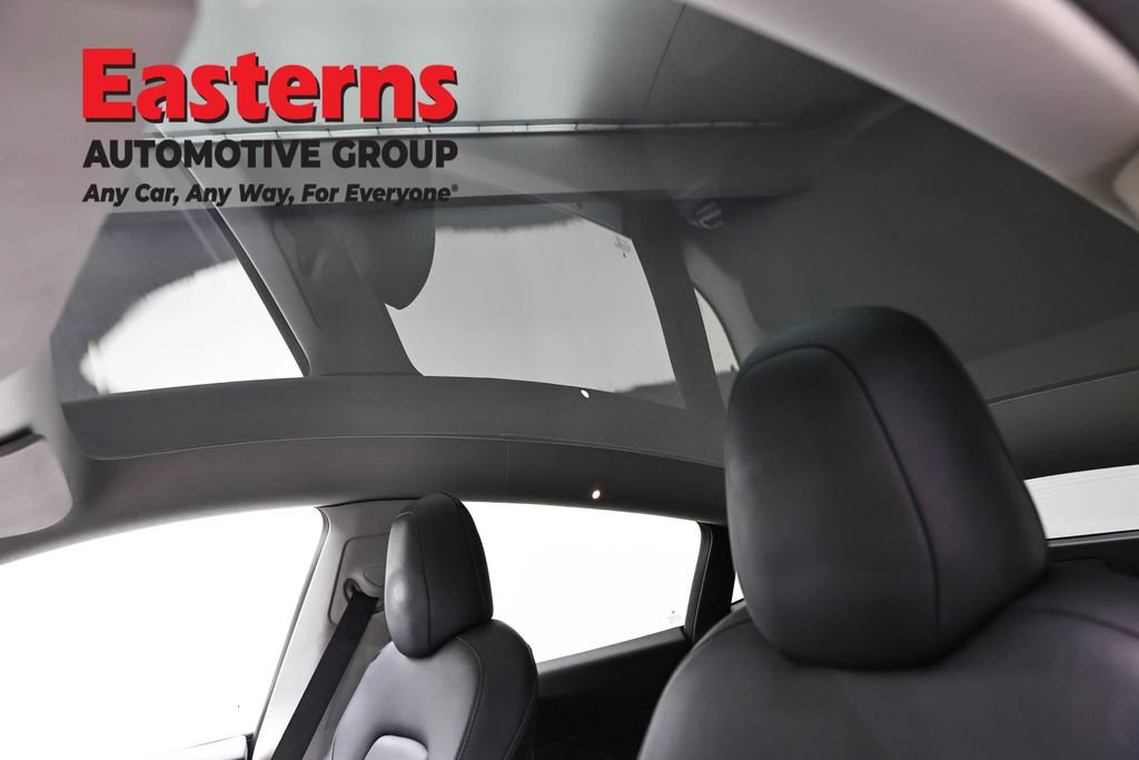 Used 2022 Tesla Model Y Performance image 28