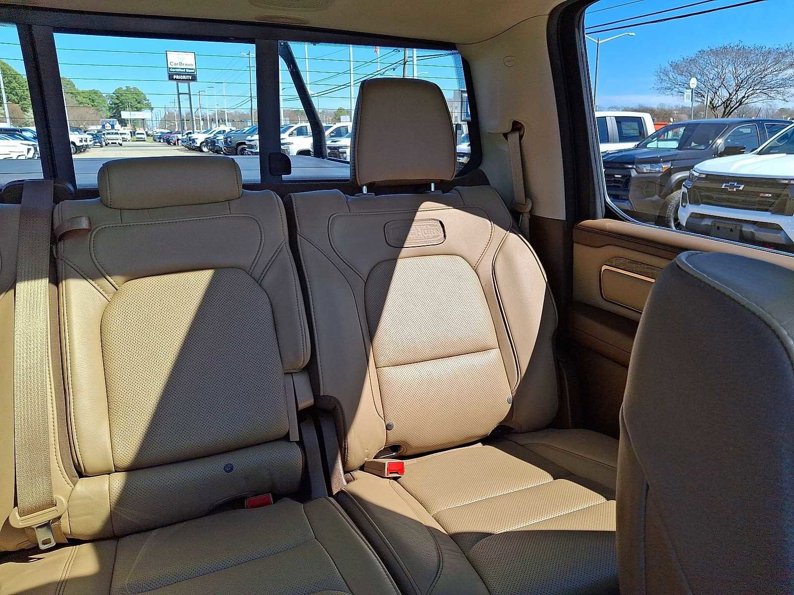 Used 2020 RAM 1500 Limited image 15