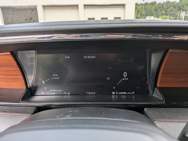 Used 2019 Lincoln Navigator Reserve AWD/4WD image 12