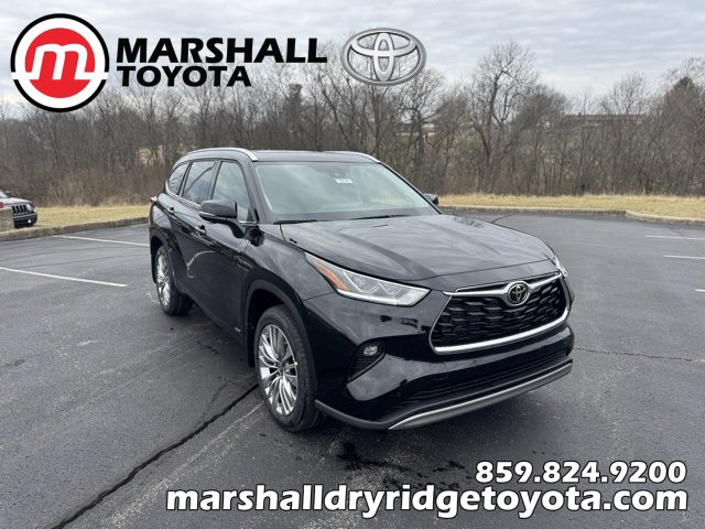 New 2026 Toyota Highlander Platinum