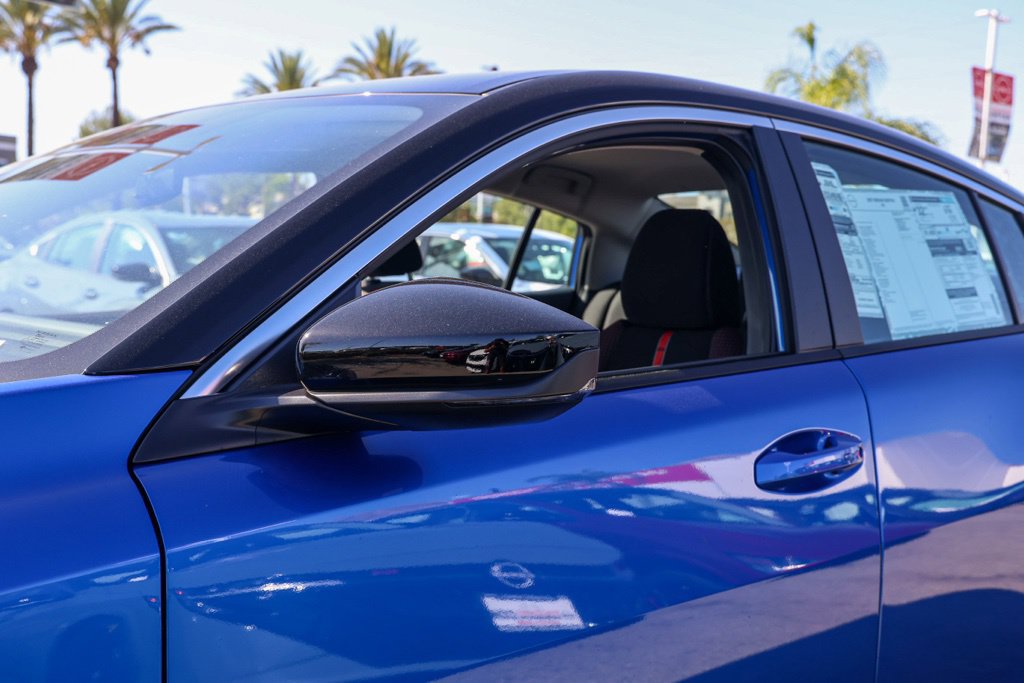 New 2027 Nissan Sentra SR FWD image 13
