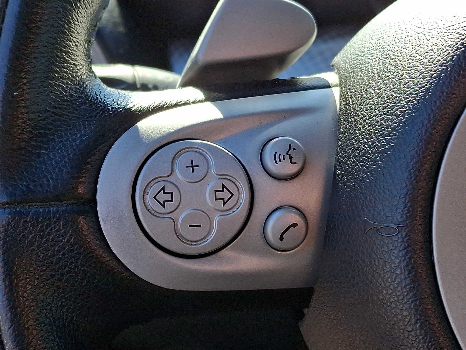 Used 2010 MINI Cooper S image 19