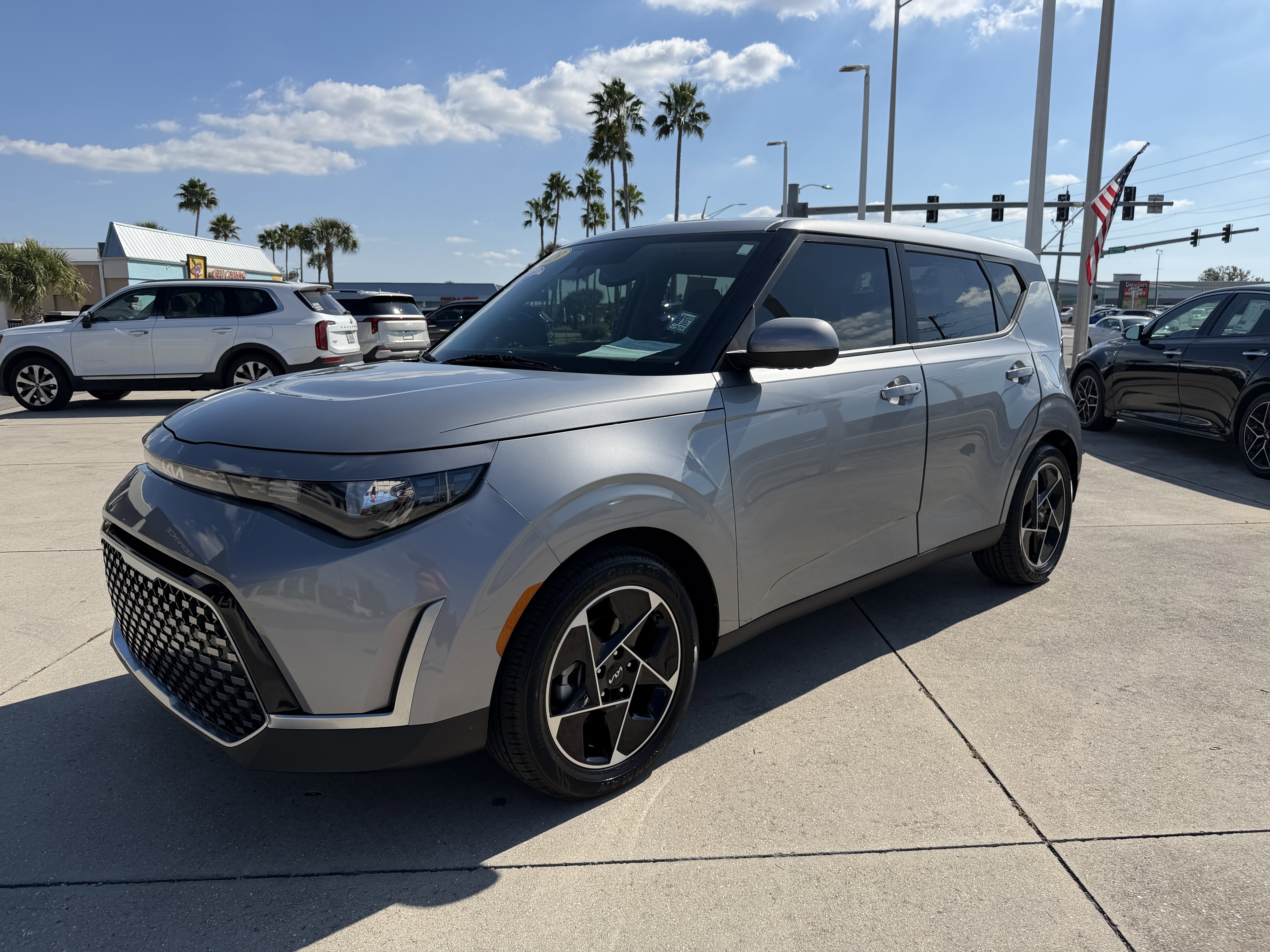 Certified 2023 Kia Soul EX image 7